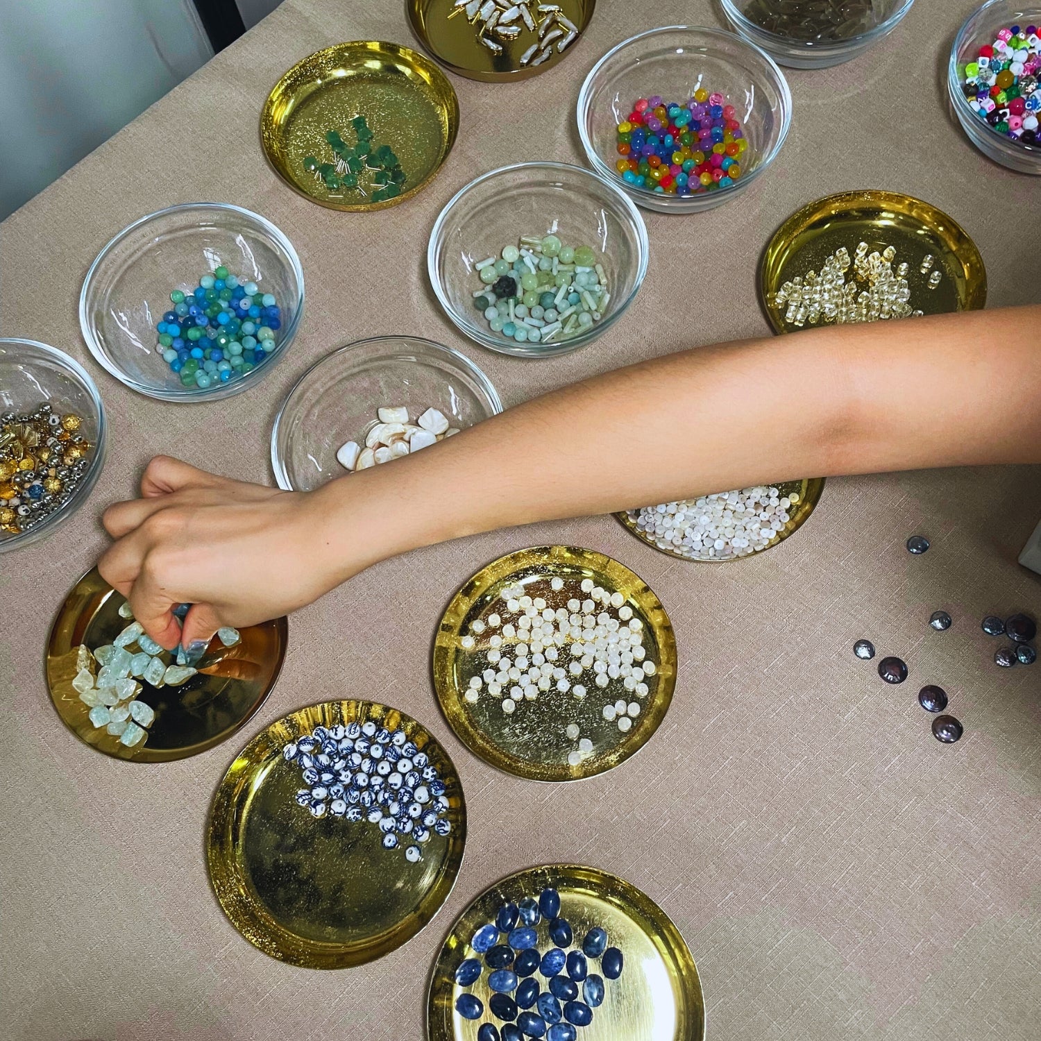 BEAD & CHARM BAR WORKSHOP WITH ELDEST DAUGHTER CLUB-nunchi