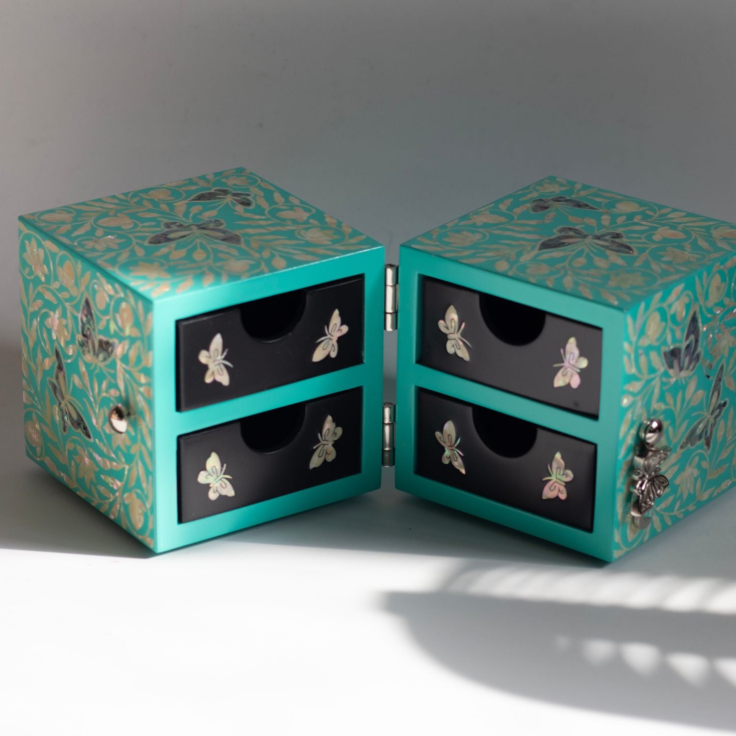 Hot Turquoise Butterfly Sky Jewelry Chest With Drawers-nunchi