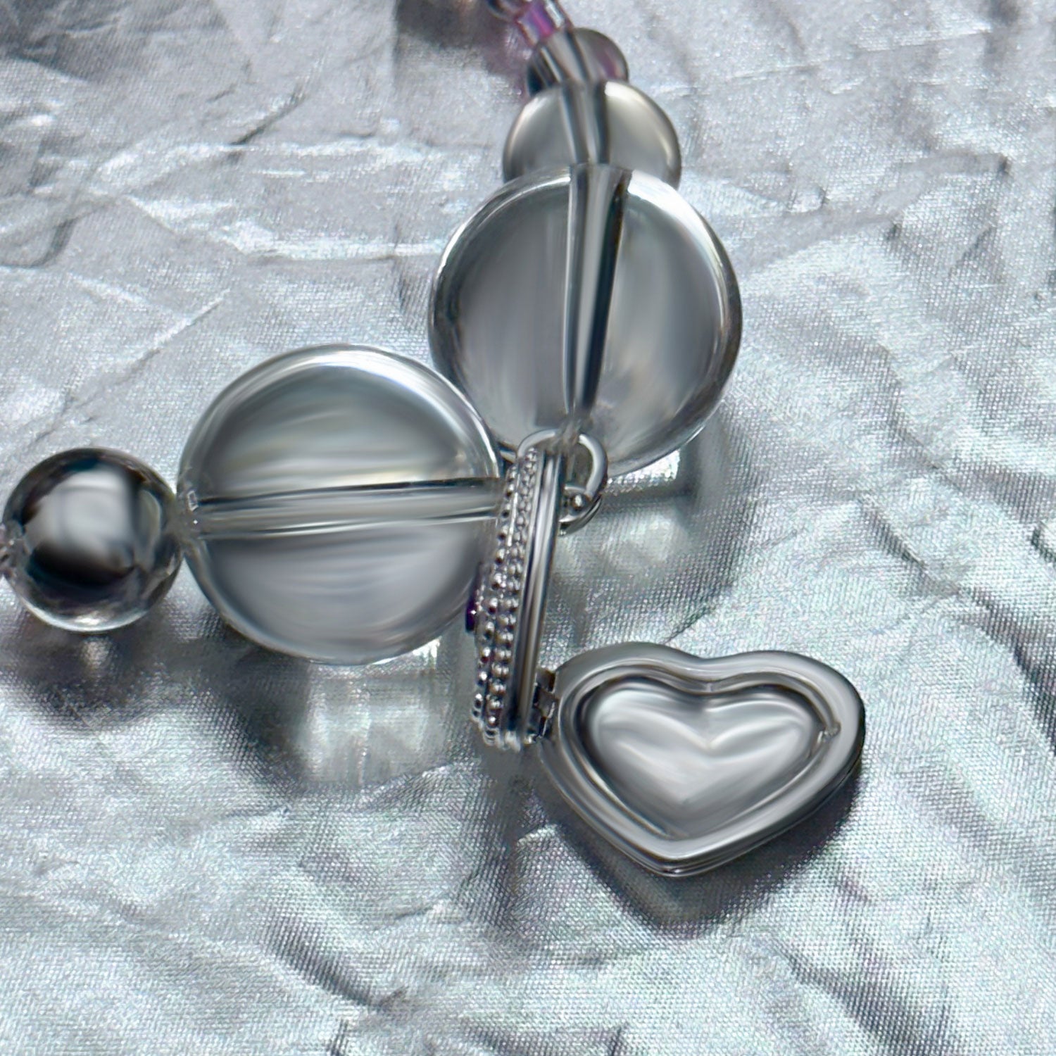 AUDREY NUNA x NUNCHI LOCKET NECKLACE-nunchi