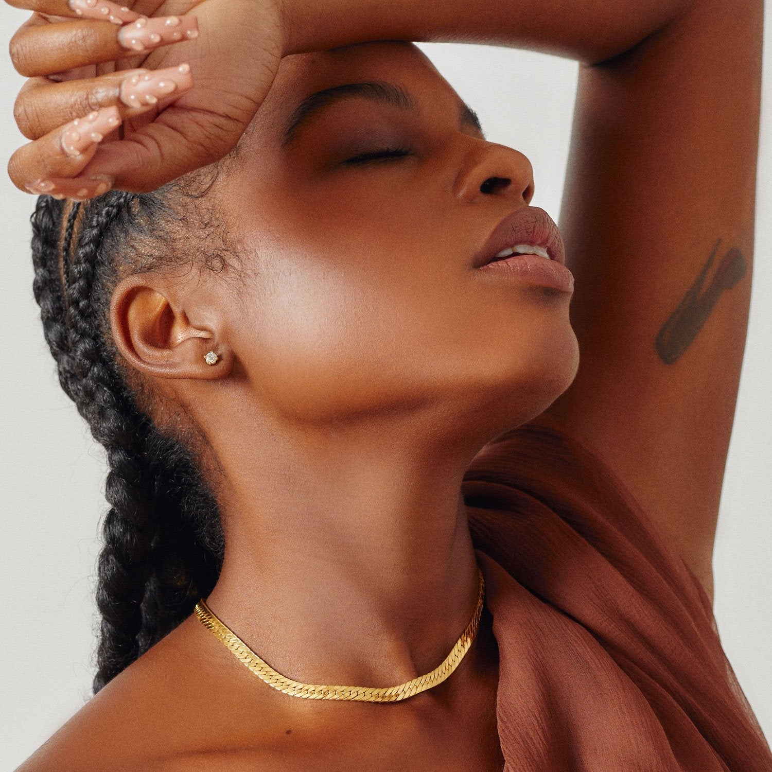 Bold Herringbone Chain Necklace - Gold-nunchi