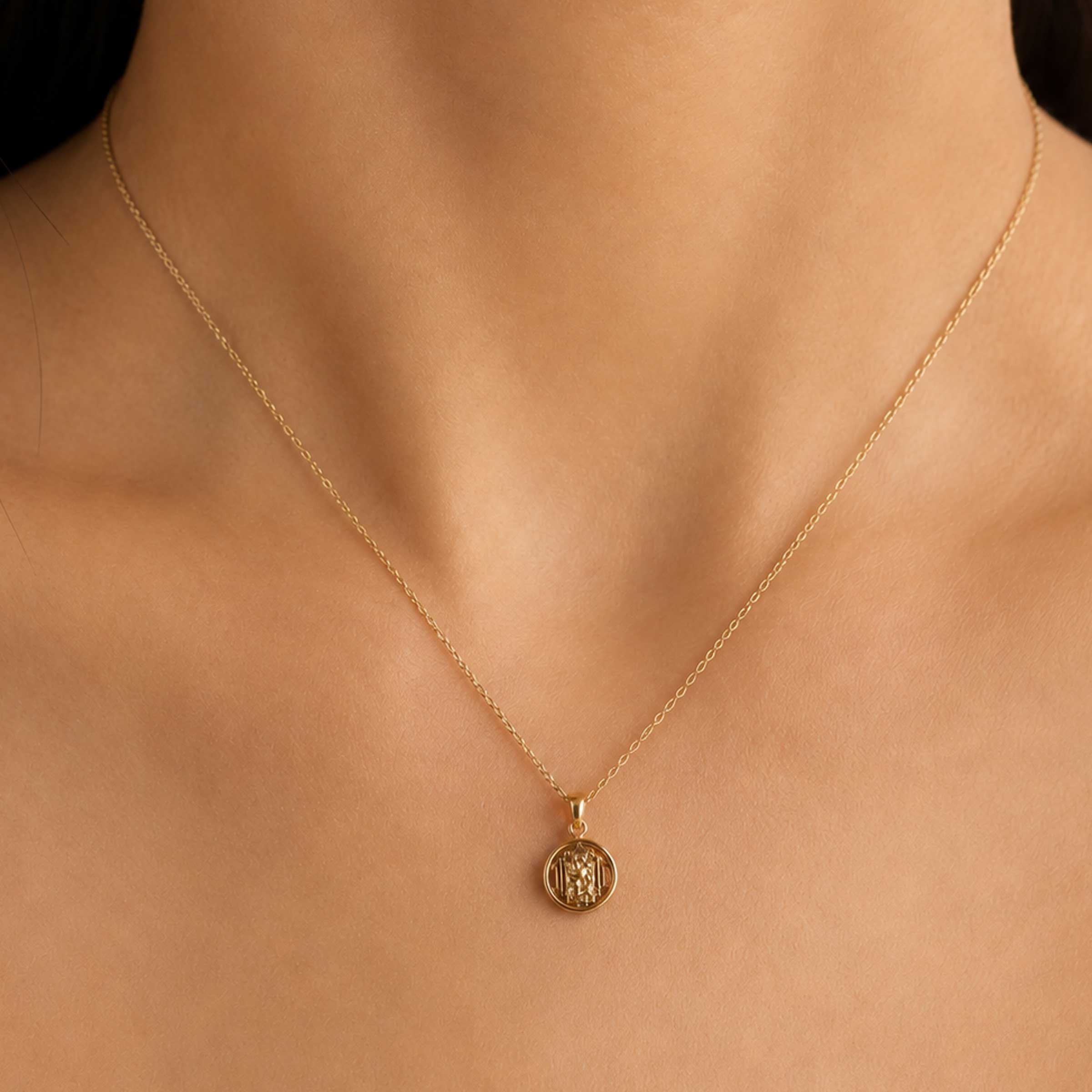Reversible Saju Hanok Pendant-nunchi