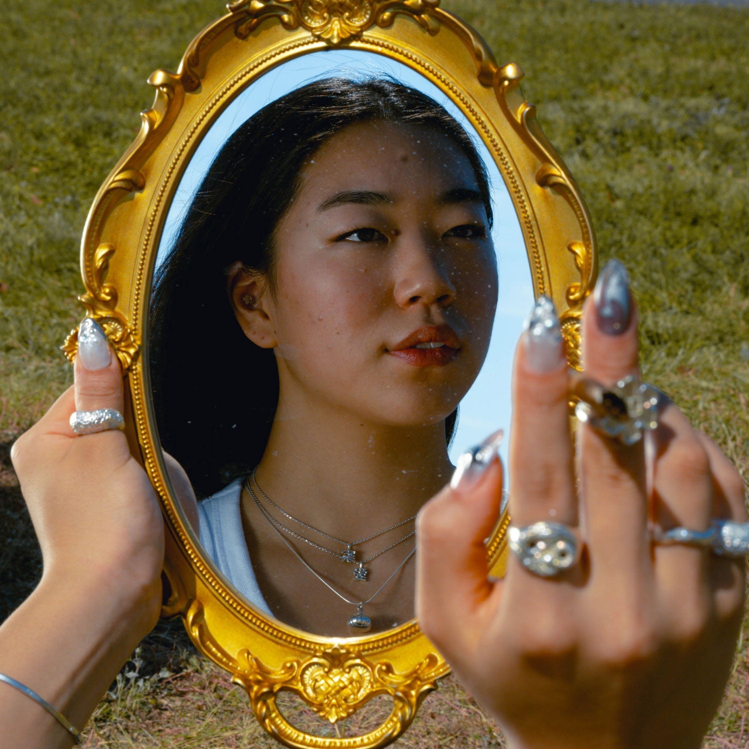 Molten "Love" Hanja Necklace - Silver-nunchi