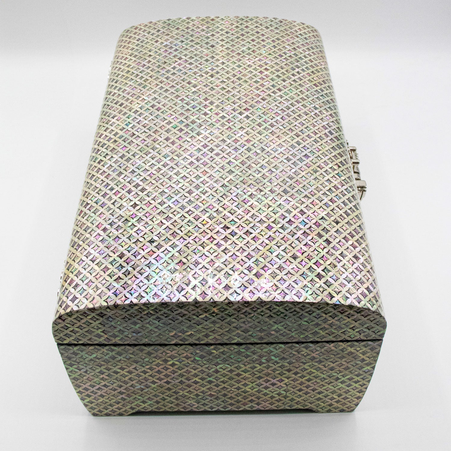 Diamond and Pearl Jewelry Chest with Lock and Key NUNCHI