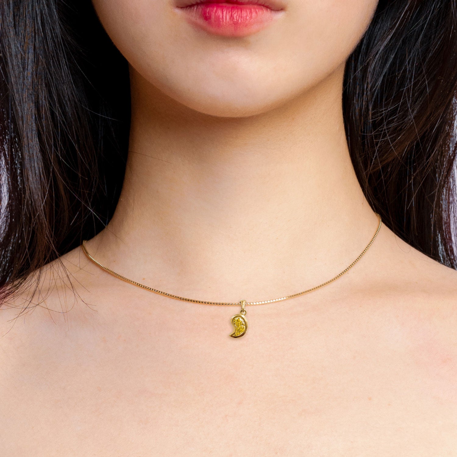Yang Droplet Yellow Diamond Pendant Necklace-nunchi