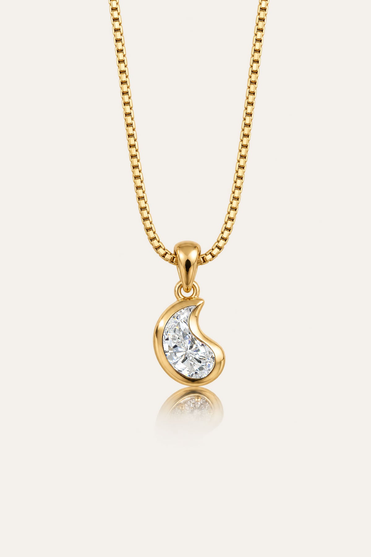 Yin Droplet White Diamond Pendant Necklace-nunchi