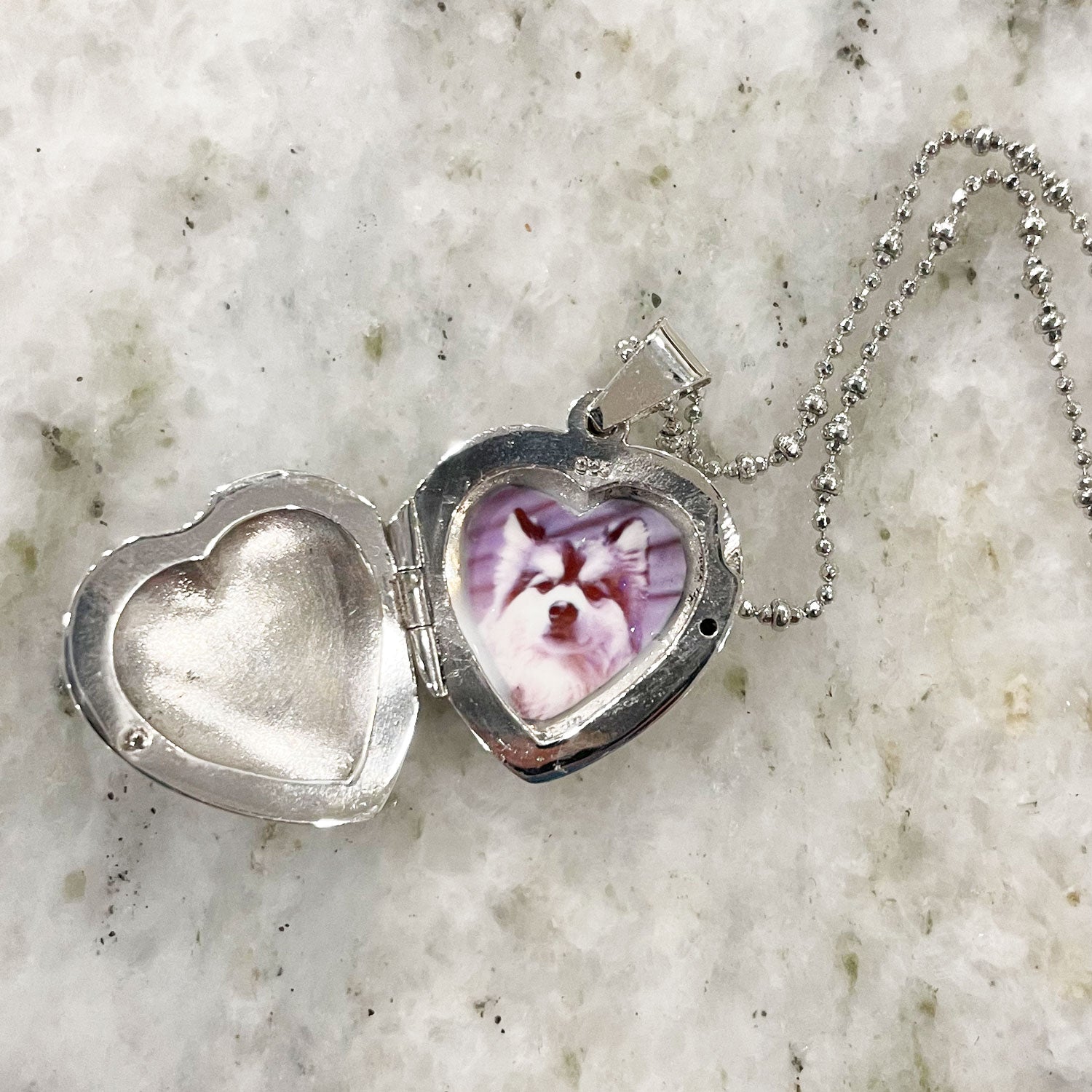 Red Heart Locket Necklace-nunchi