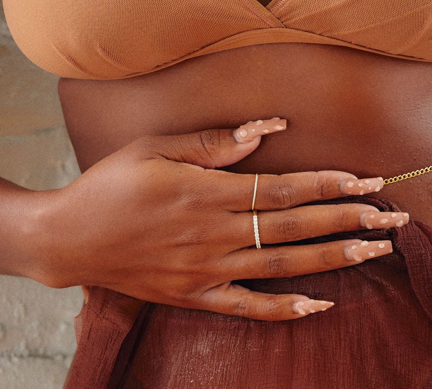 Dainty Twist Rope Band-nunchi